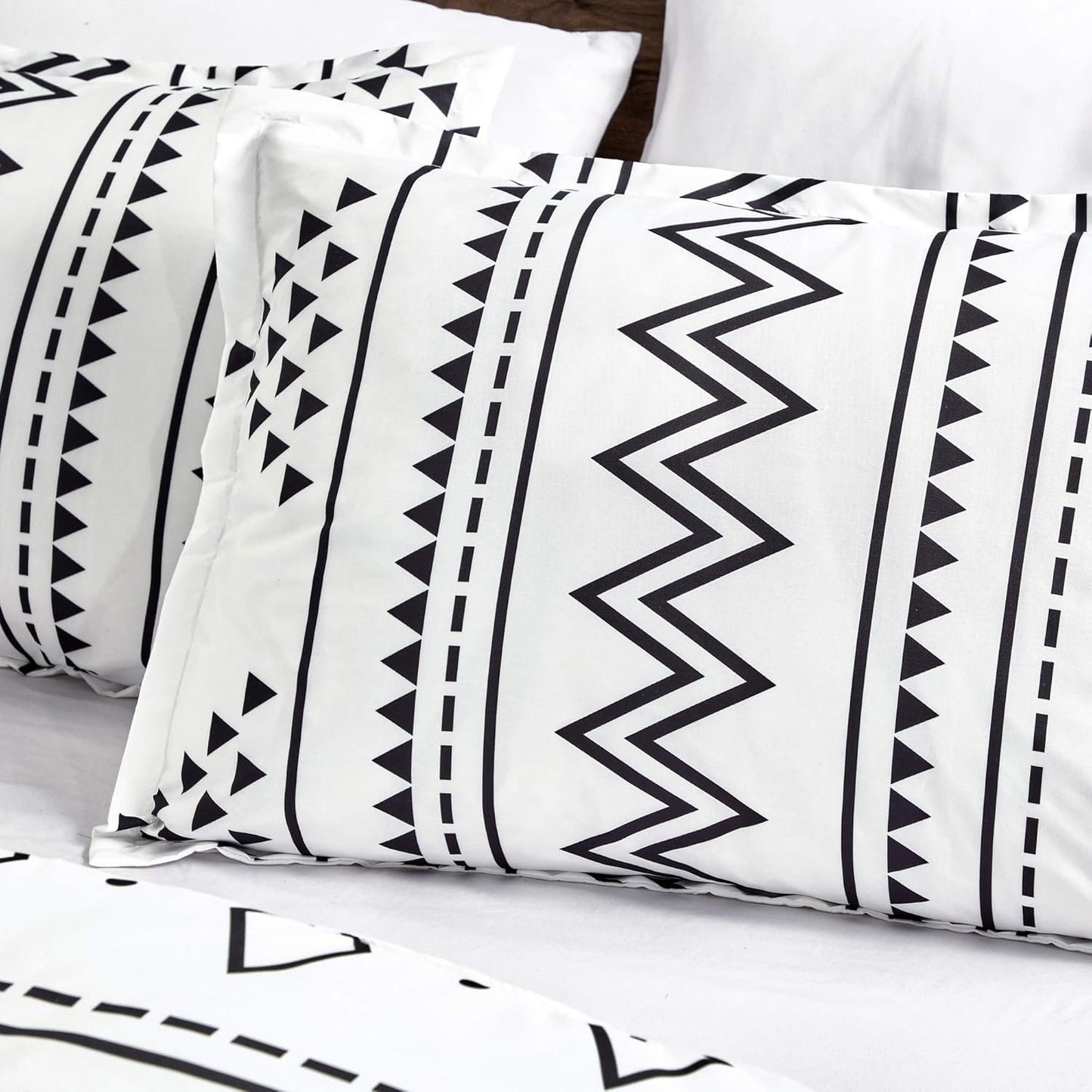 Aztec Comforter Sets - Luxury Full Size Microfiber Bedding for Queen and King Size Beds - Boho Black and White Patterns - 6 Piece Set (King)